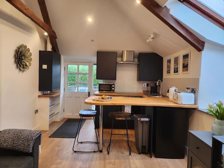 Villa Three Little Pigs à Bude Extérieur photo